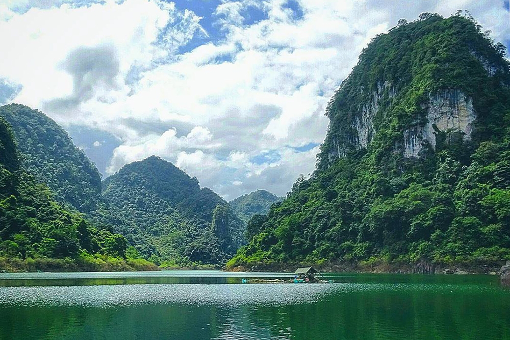 Thang Hen – Điểm du lịch sinh thái kỳ vĩ, mộng mơ