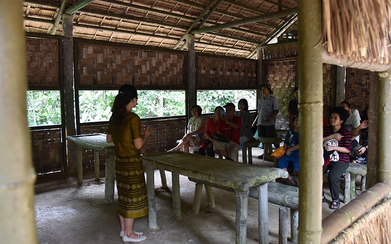 Về Mường Phăng thăm Sở chỉ huy chiến dịch Điện Biên Phủ Về Mường Phăng thăm Sở chỉ huy chiến dịch Điện Biên Phủ