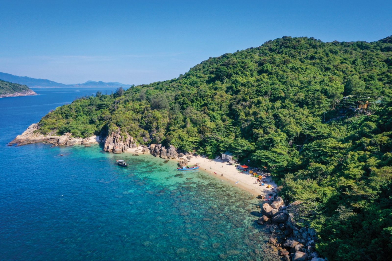 Đến Hòn Chảo ăn hải sản, lặn ngắm san hô Đến Hòn Chảo ăn hải sản, lặn ngắm san hô