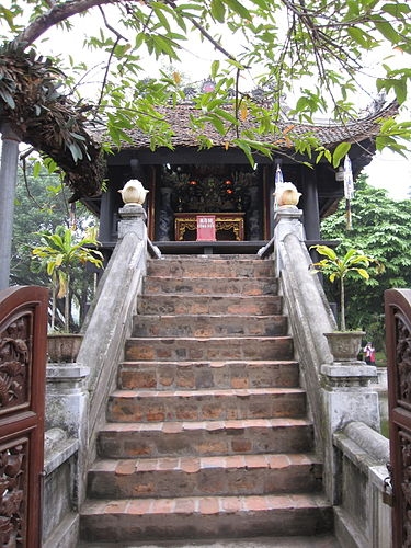 chua mot cot ngoi chua co kien truc doc dao nhat chau a giua thu do