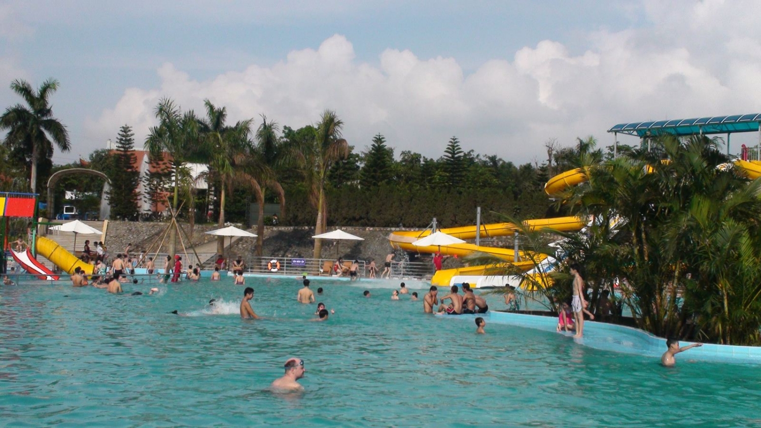 hay cho tre kham pha nhung khu vui choi o ha noi dip nghi le 29