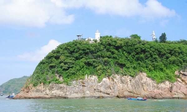 Khám phá các ngọn hải đăng ở Bình Định
