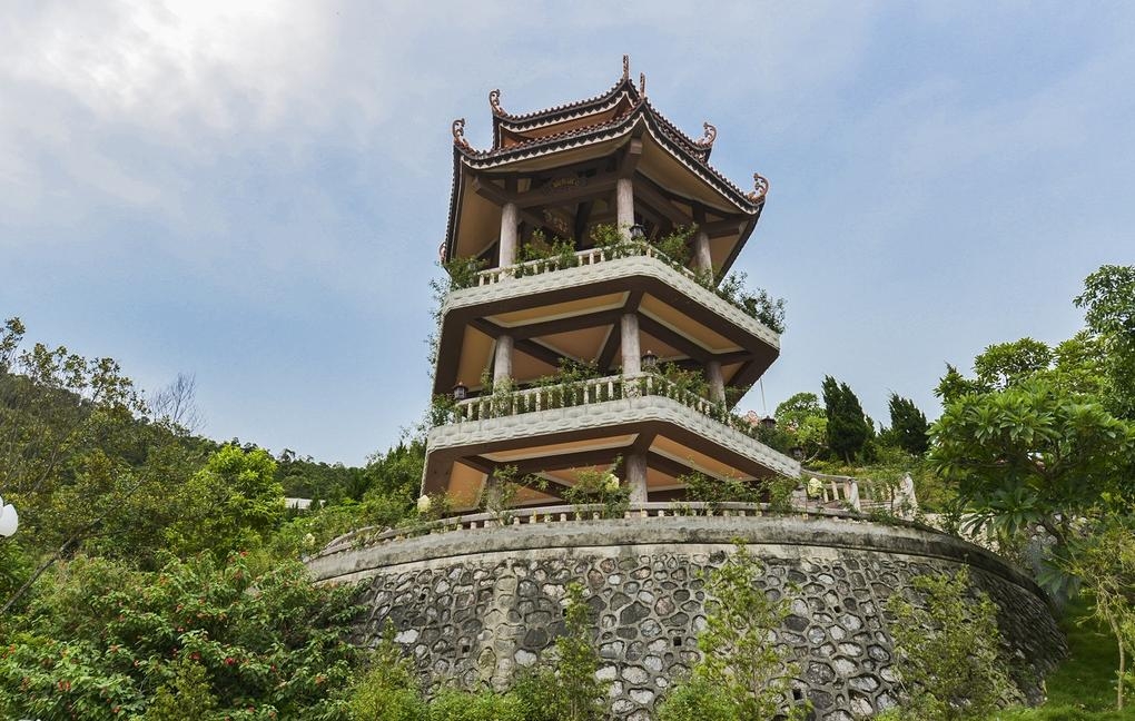 Chùa Cái Bầu - ngôi chùa ven biển đẹp nhất Quảng Ninh chua cai bau ngoi chua ven bien dep nhat quang ninh