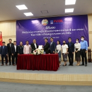 PVOIL Lào nhận quyết định ưu đãi thuế quan của Bộ Tài chính Lào