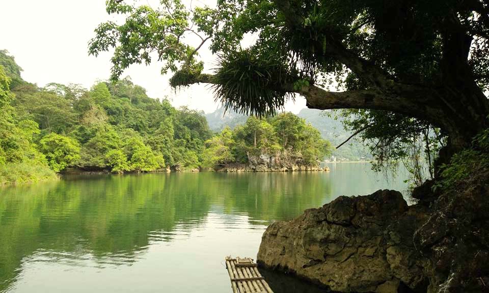 Hồ Ba Bể - Vẻ đẹp tiềm ẩn và lôi cuốn
