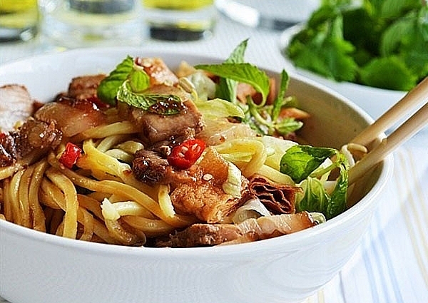 nhung mon an nhu bo bua du khach den hoi an