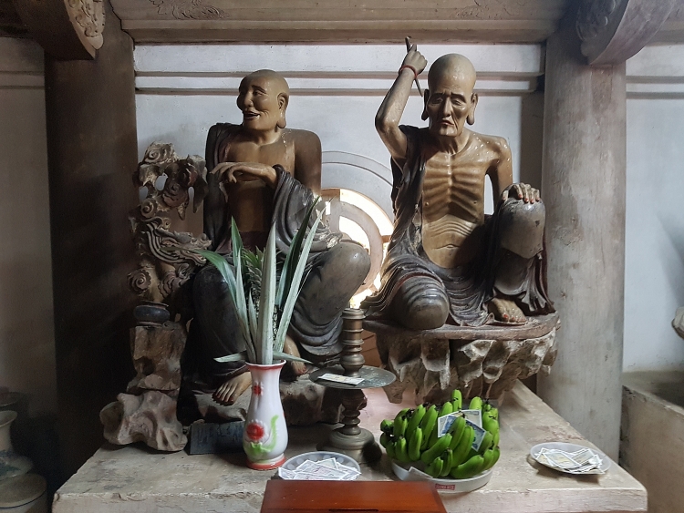 Đầu năm vãn cảnh chùa Tây Phương dau nam van canh chua tay phuong