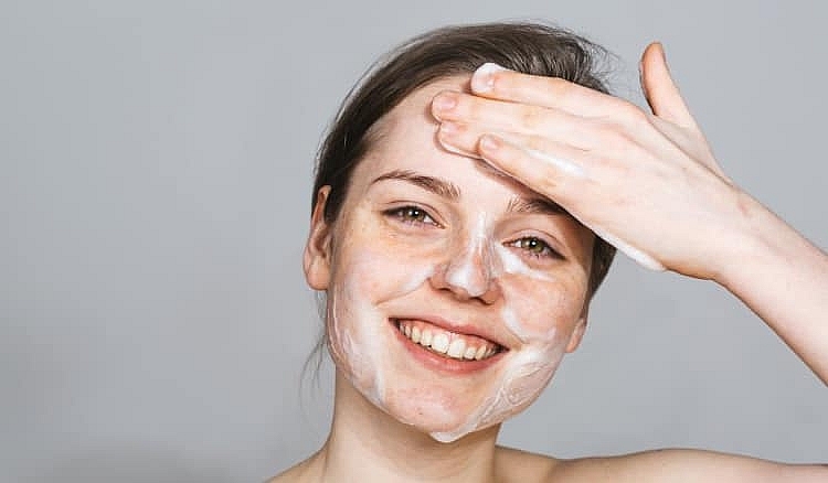 Bày cách để thức khuya mà da vẫn đẹp căng mịn Bày cách để thức khuya mà da vẫn đẹp căng mịn