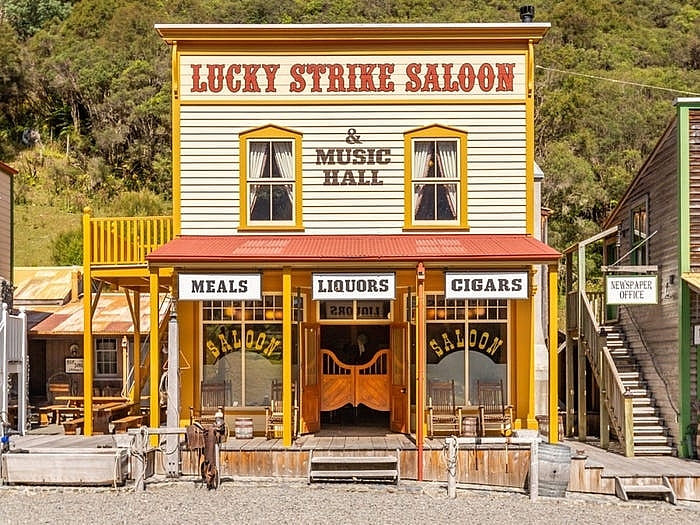 Bản sao của Wild West giờ đây có thể mua được với giá 7,5 triệu đô la! Bản sao của Wild West giờ đây có thể mua được với giá 7,5 triệu đô la!