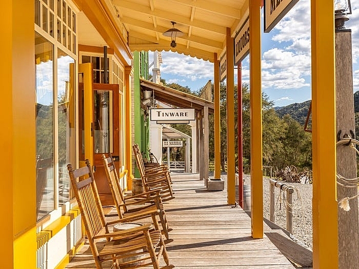 Bản sao của Wild West giờ đây có thể mua được với giá 7,5 triệu đô la! Bản sao của Wild West giờ đây có thể mua được với giá 7,5 triệu đô la!
