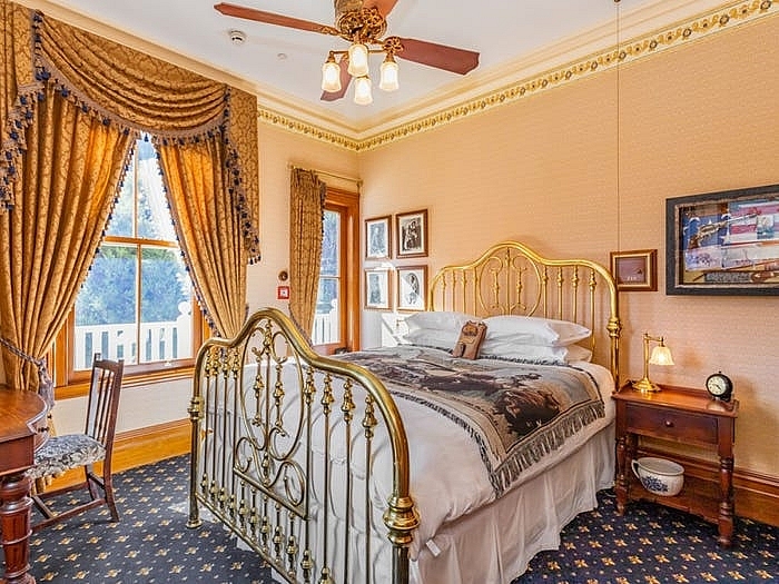 Bản sao của Wild West giờ đây có thể mua được với giá 7,5 triệu đô la! Bản sao của Wild West giờ đây có thể mua được với giá 7,5 triệu đô la!