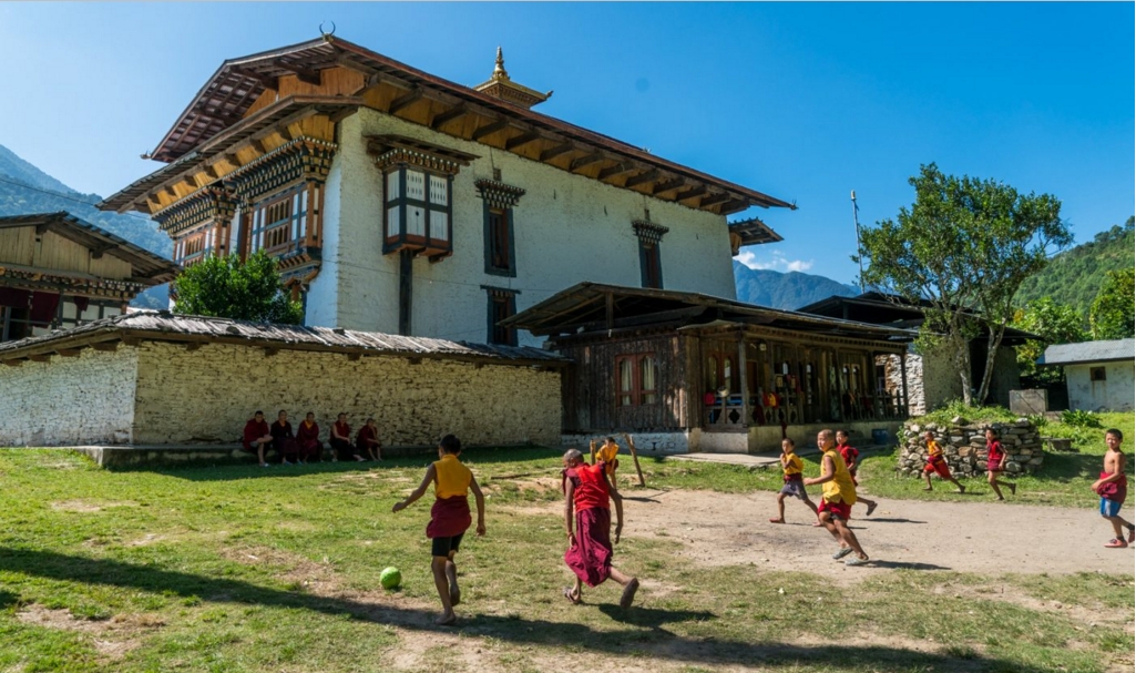 Bhutan – một trong những quốc gia hạnh phúc nhất thế giới qua lời kể của du khách (phần I) bhutan mot trong nhung quoc gia hanh phuc nhat the gioi qua loi ke cua du khach phan i