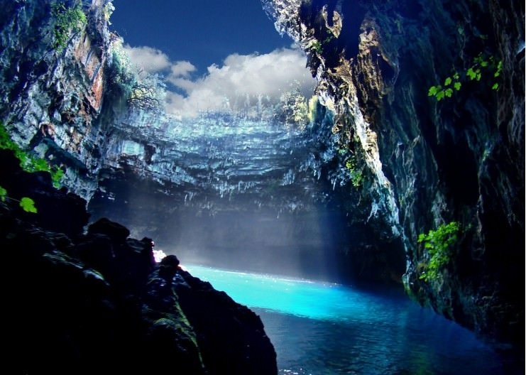 Những hồ nước đẹp như tranh tạo nên khung cảnh thần tiên trên Trái đất - 19