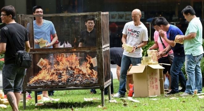Điểm danh những nước có tập tục cúng tháng cô hồn ở trên thế giới cung petrotimes tim hieu tap tuc cung thang co hon o mot so quoc gia tren the gioi