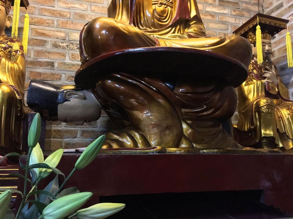 Hà Nội: Chùa Hòe Nhai và bức tượng Phật ngồi lưng vua độc nhất ha noi chua hoe nhai va buc tuong phat ngoi lung vua doc nhat