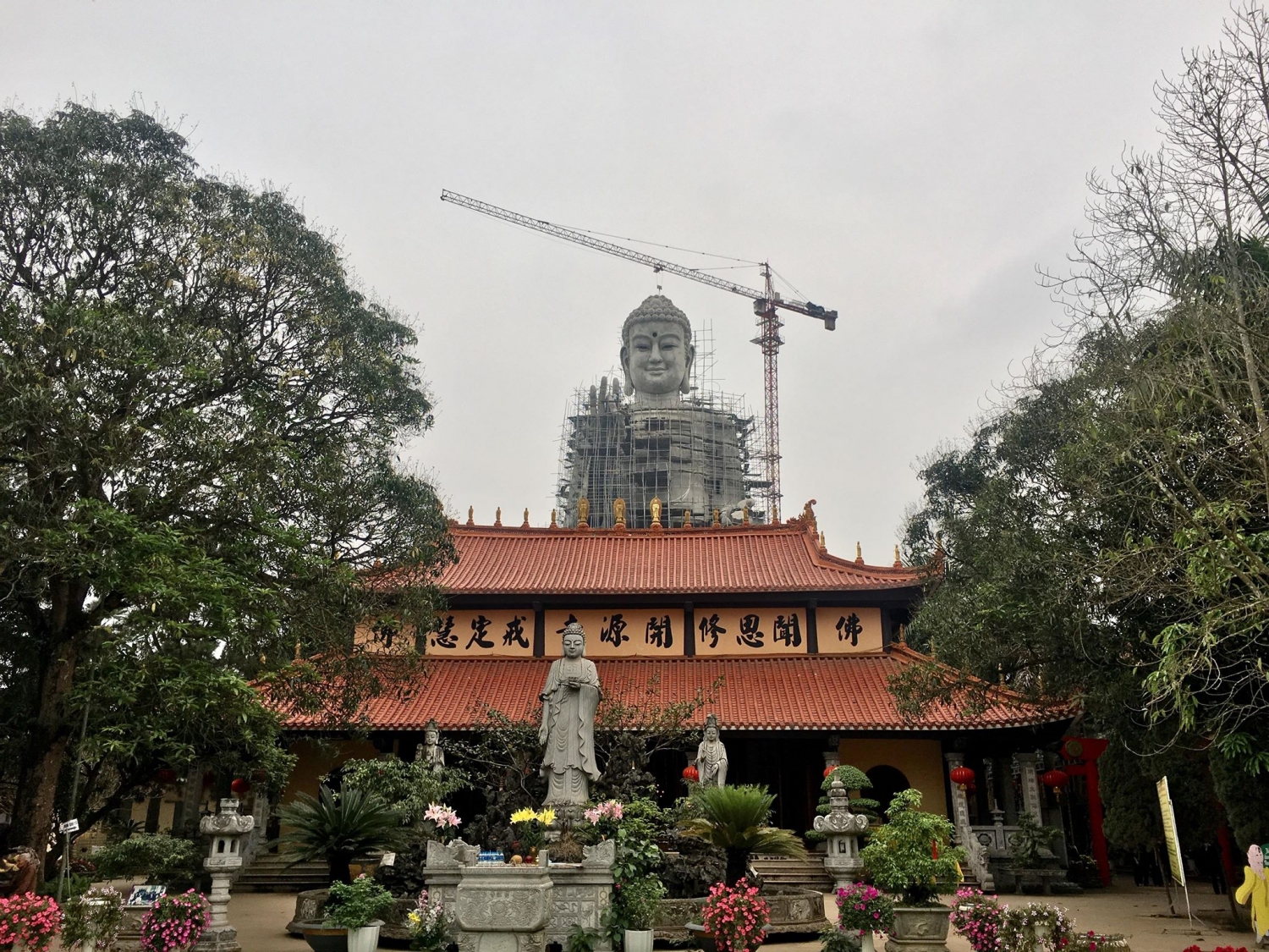 Hà Nội: Cận cảnh Đại Tượng phật lớn nhất Đông Nam Á ha noi can canh dai tuong phat lon nhat dong nam a