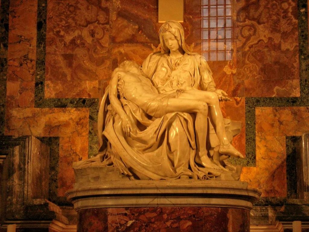 Pietà - Kiệt tác điêu khắc đẹp nhất của Michelangelo Pietà - Kiệt tác điêu khắc đẹp nhất của Michelangelo