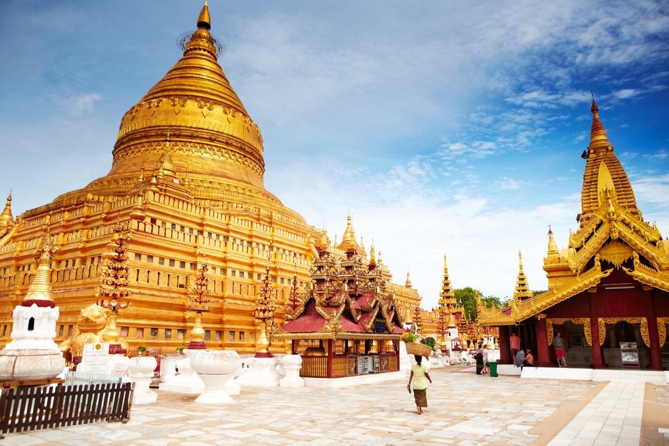 Đến Shwezigon: Ngôi chùa dát vàng và linh thiêng nhất ở Myanmar Đến Shwezigon: Ngôi chùa dát vàng đầu tiên và linh thiêng nhất ở Myanmar