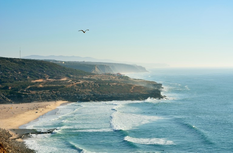 Những địa điểm du lịch đẹp nhất tại Bồ Đào Nha mà bạn không thể bỏ qua