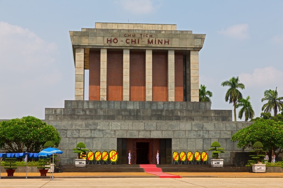 Du lịch theo dấu chân Bác du lich theo dau chan bac