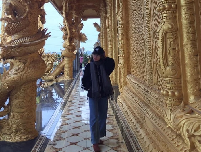 ngoi chua dat vang duoc menh danh chua vang thai lan o viet nam