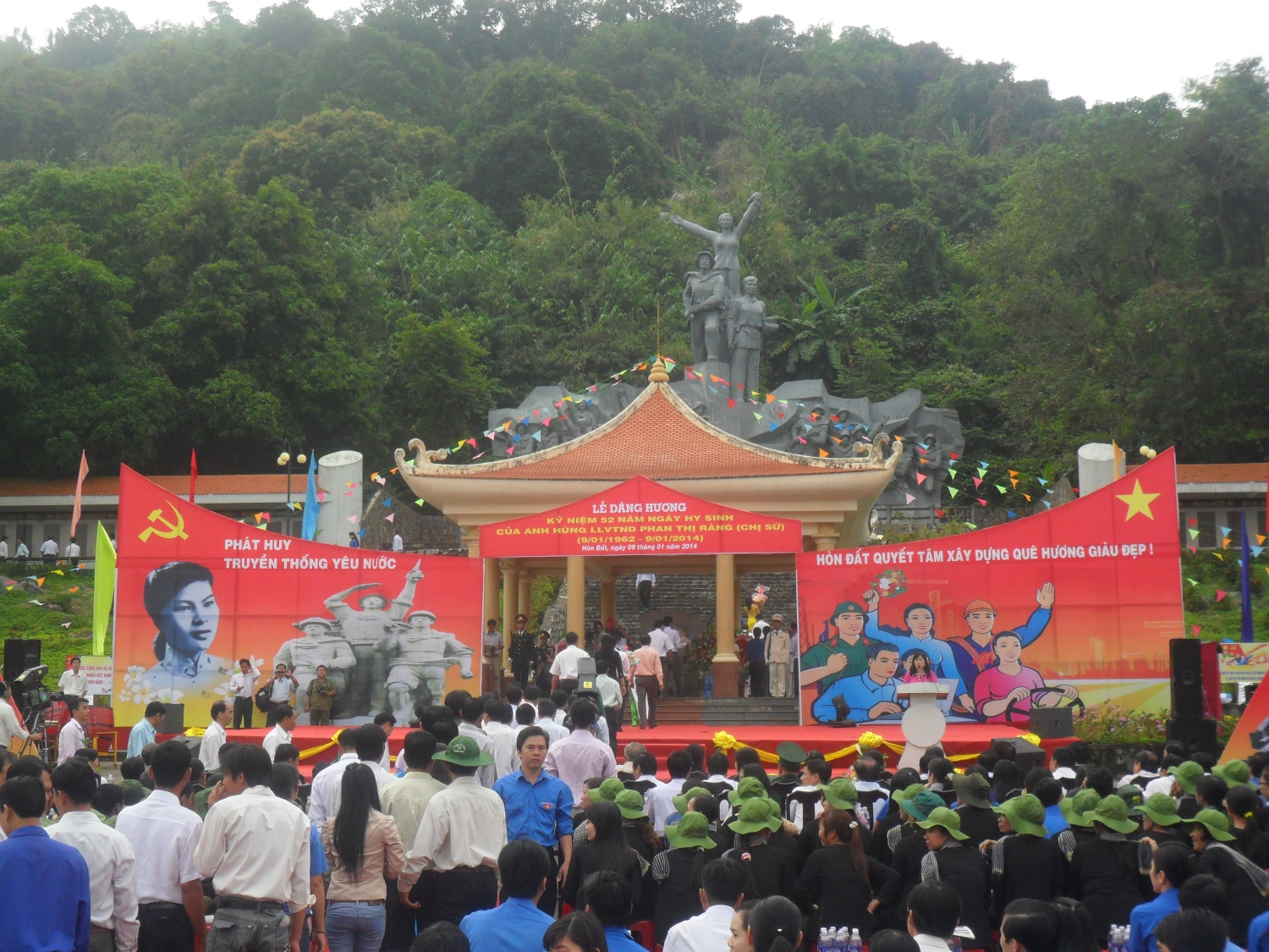 Lễ hội Phan Thị Ràng (Chị Sứ) le hoi phan thi rang chi su