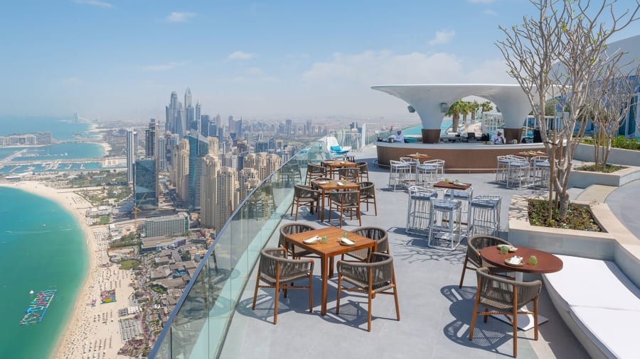 Bể bơi vô cực cao nhất thế giới ở Dubai Bể bơi vô cực cao nhất thế giới ở Dubai
