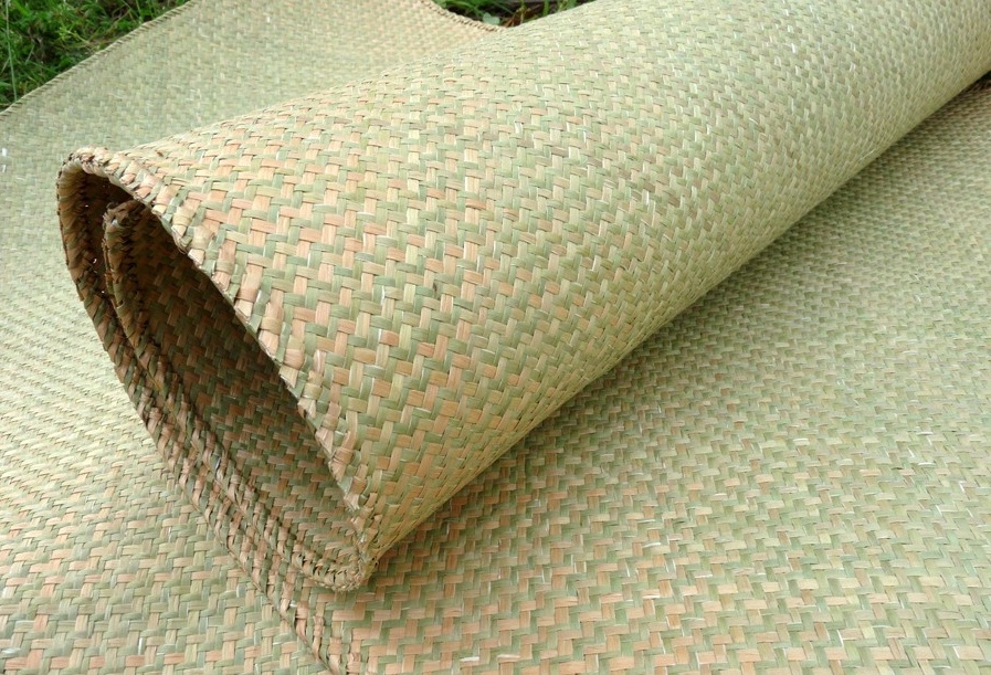 Khôi phục nghề đan đệm bàng ở thị trấn Ba Chúc từ tổ hợp tác