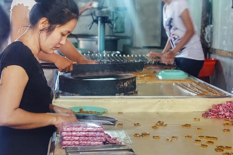 Đến cầu Rạch Miễu, hưởng ngoạn hai ốc đảo xanh mướt trên sông Tiền