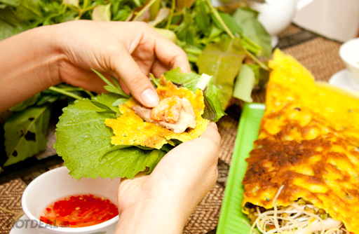 'Giắt túi' trọn bộ cẩm nang khám phá ẩm thực Đà Nẵng
